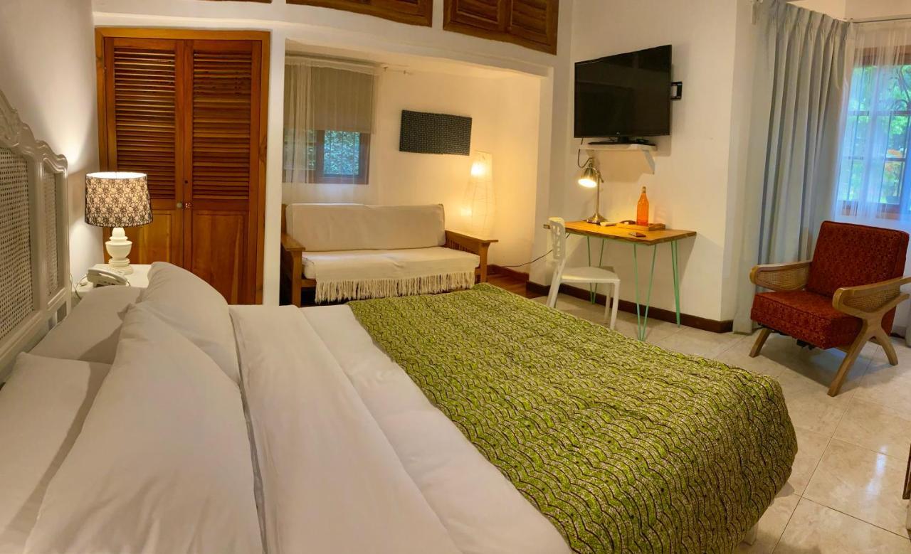 Iguanazu Bed & Breakfast Guayaquil Buitenkant foto