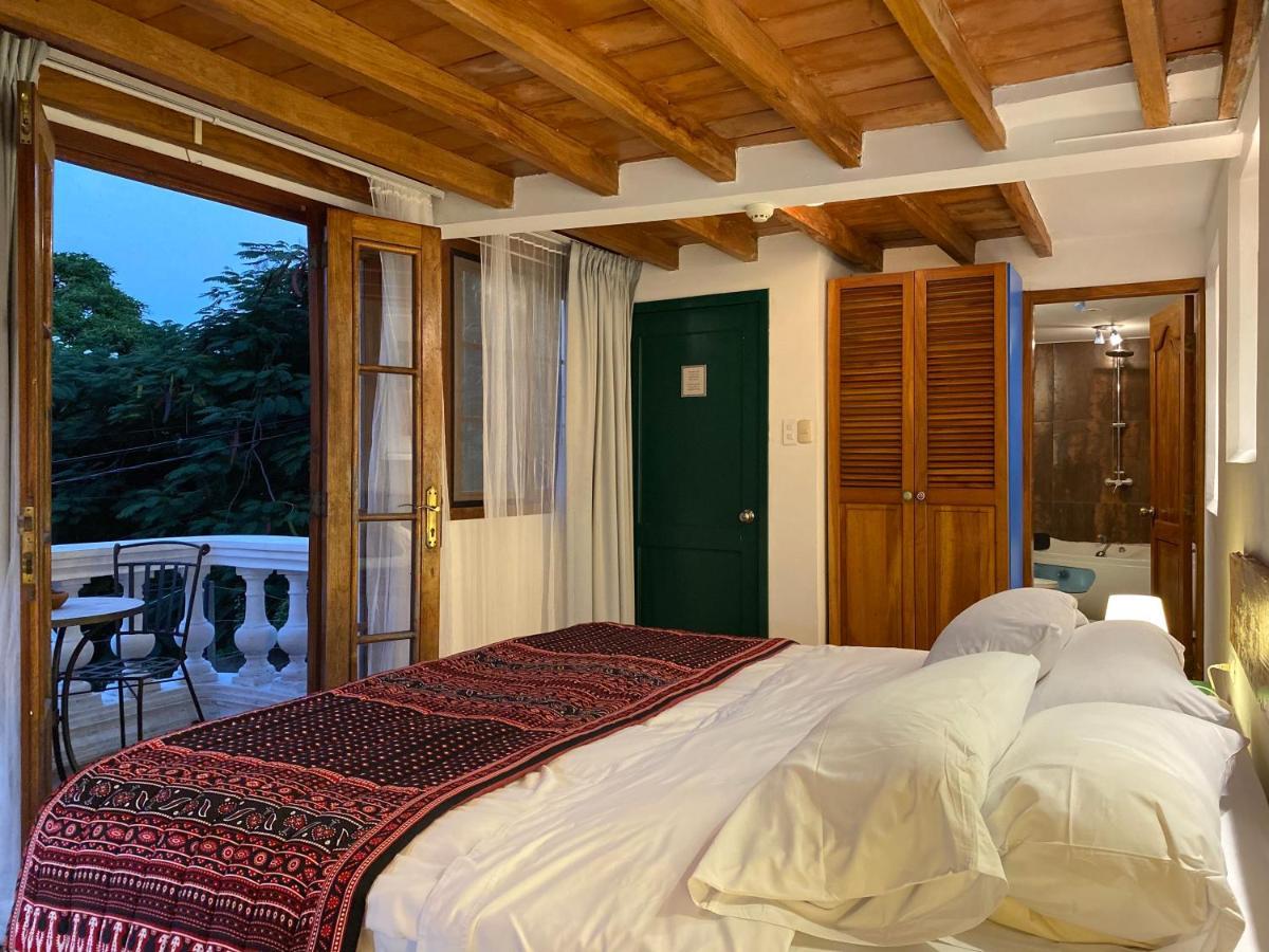 Iguanazu Bed & Breakfast Guayaquil Buitenkant foto