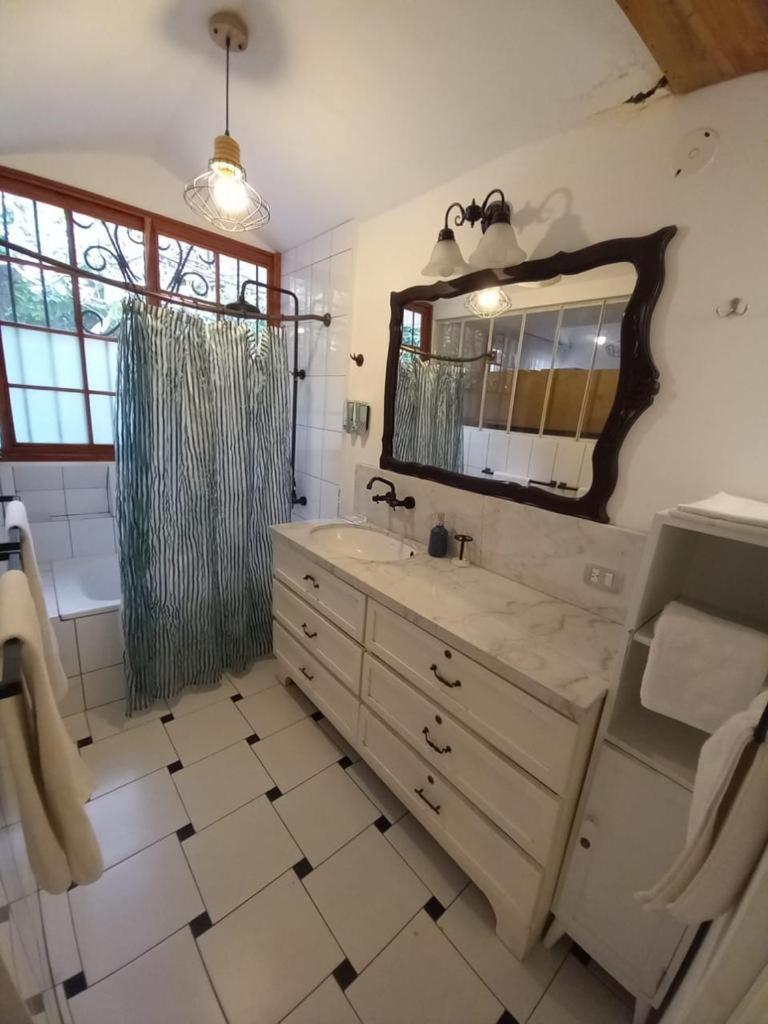 Iguanazu Bed & Breakfast Guayaquil Buitenkant foto