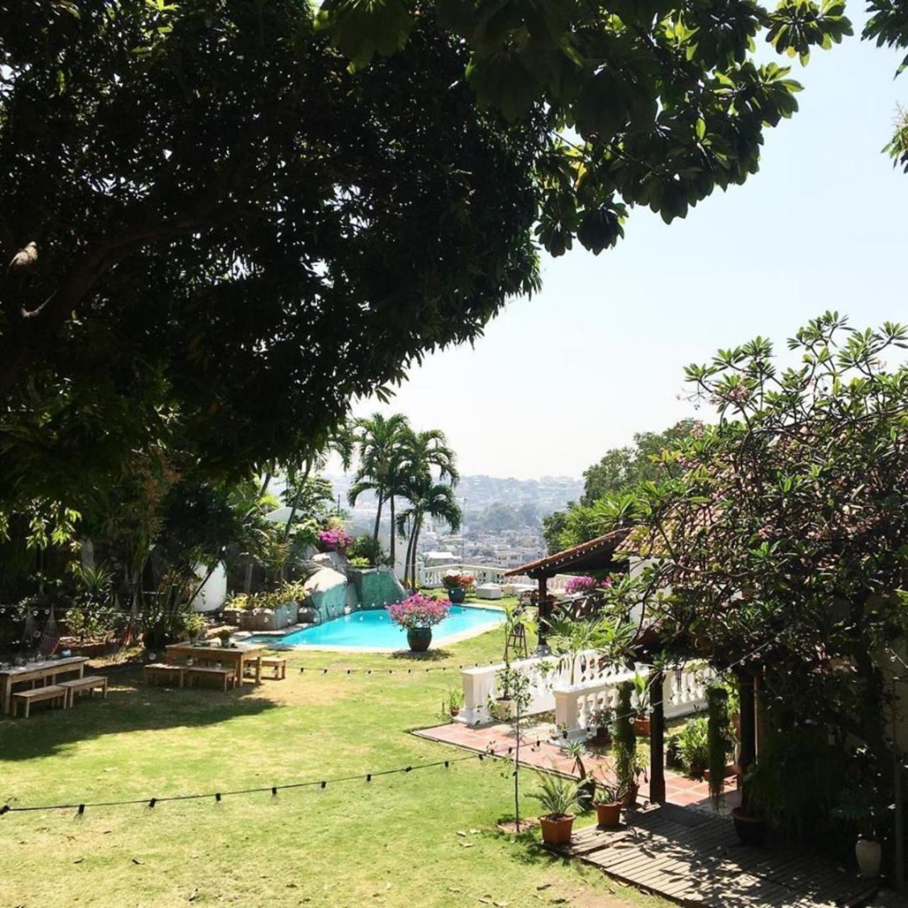 Iguanazu Bed & Breakfast Guayaquil Buitenkant foto
